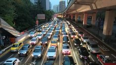 Започва 90-дневно примирие в търговската война между Китай и САЩ