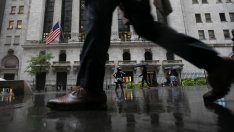 Глобалните облигации се готвят да запишат най-силния си месец от 2008 г.