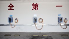 Навлизането на електрическите камиони в Китай застрашава търсенето на дизел 