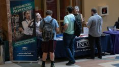 Новите данни за безработицата подкрепят оценката на Фед за охлаждане на пазара на труда