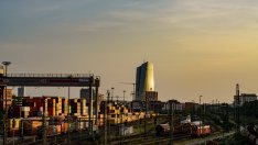 Бизнес настроенията в Германия достигат двугодишен връх през юни