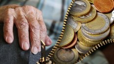 Правителството одобри повишение на пенсиите с 3,8% от юли 2018 г.