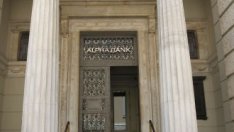 Изтичането на депозити от гръцките банки се забави след изборите