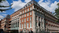 Пазарът на луксозни имоти в Лондон не се вписва в тенденцията за забавяне на жилищния пазар