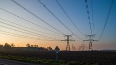 България ще разчита на внос на ток - производството при съседите ще е по-евтино