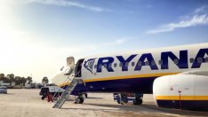 Ryanair повиши годишната си прогнозата за печалба след добър празничен сезон