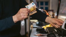 Бизнесът в България задържа инвестиционните планове в началото на годината