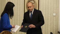 ГЕРБ-СДС върна неизпълнен мандата за правителство