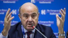 Де Гиндос: ЕЦБ ще продължи да покачва лихвите с подобен на декемврийския темп