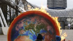 Как можем да споделяме разделения си свят