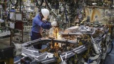 Недостигът на чипове представлява сериозен икономически риск