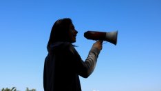 Когато учените изнервят с говоренето си