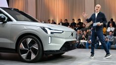 Volvo представи първия в света паспорт на електромобилна батерия