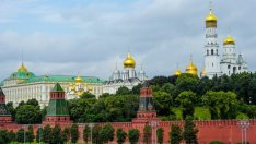 Растежът на руската икономика се ускорява, въпреки американските санкции