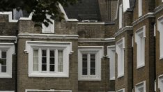 Цените на жилищата във Великобритания с най-дълъг спад от финансовата криза