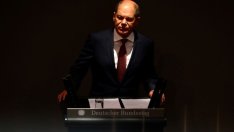 Германия подготвя „безгранична“ кредитна програма за малките предприятия