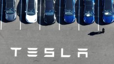 Пазарната капитализация на Tesla падна под 500 млрд. долара