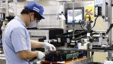 Активността в японските фабрики нараства, но омикрон подплаши потребителите