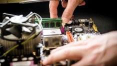 Одобрени са нови 14 защитени специалности от професии с недостиг на пазара