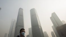 Откачените идеи на Китай за борба със смога