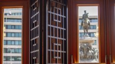 Финансовата комисия отложи гласуването на бюджета заради проектокабинета "Габровски"