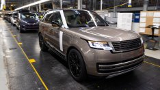 Компанията майка на Jaguar Land Rover записа по-голяма от очакваното печалба