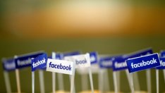 Facebook стартира нова услуга за поръчка и доставка на храна