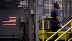 Фабричната активност в САЩ се свива през декември с най-бързия си темп от 2024 г.