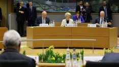 Премиерът: Ще предложим неусвоените средства по ПВУ да бъдат използвани за отбрана