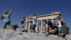 Цените на хотелите в Гърция са скочили с 20% през август