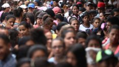 Малко над 900 души са приели българско гражданство през 2017 г.