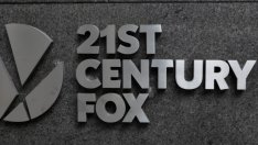 Анализатори пращат Sky в ръцете на Comcast