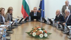 План за действие при твърд Brexit предвижда подсилване на консулството в Лондон