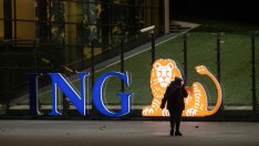 ING отчете по-висока печалба от прогнозите и обяви обратно изкупуване за 2 млрд. евро