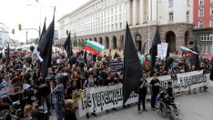 Парите за хората с увреждания "ще потънат“ според протестиращи