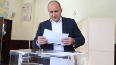 Радев: Най-важното е днес да се гласува масово