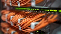 Ще доведат ли до нови разделения дигиталните пари на централните банки?