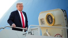 Тръмп е разговарял по телефона със Зеленски и група европейски лидери за срещата с Путин