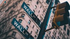 Американските акции са по-скъпи, отколкото в дот-ком ерата