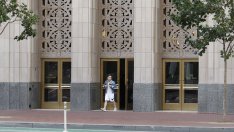 След ултиматума на Мъск стотици служители на Twitter напускат компанията