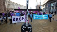 Миньори протестират срещу спирането на мощности в ТЕЦ-овете*