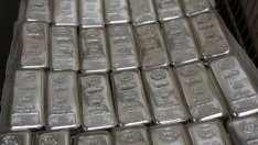 Защо среброто е доста по-атрактивно от златото?