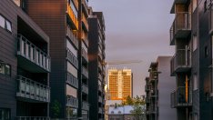 Българите купуват първото си жилище на 32,5 години, над средното за Европа