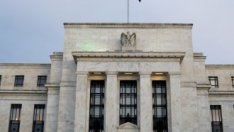 Фед няма да промени скоро паричната си политика