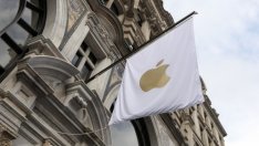 Apple влиза в лондонски съд заради "измама" на 20 млн. потребители