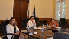 Д. Танева: България също иска увеличение на бюджета по мярка COVID-19 с над 1%