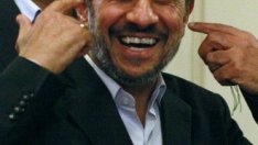 Иранският реал колабира до рекордно ниски нива спрямо долара