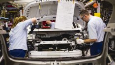 Stellantis: 24 от двигателите ни с вътрешно горене работят със синтетични горива