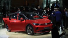 Продажбите на Volkswagen се свиват с над 22% през първото полугодие