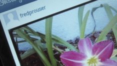 Facebook купува Instagram за 1 млрд. долара